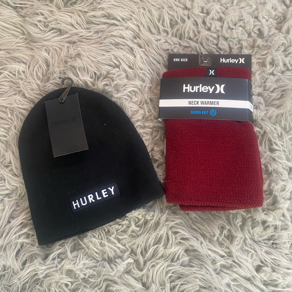 Hurley Black Beanie and Red Neck Warmer Set